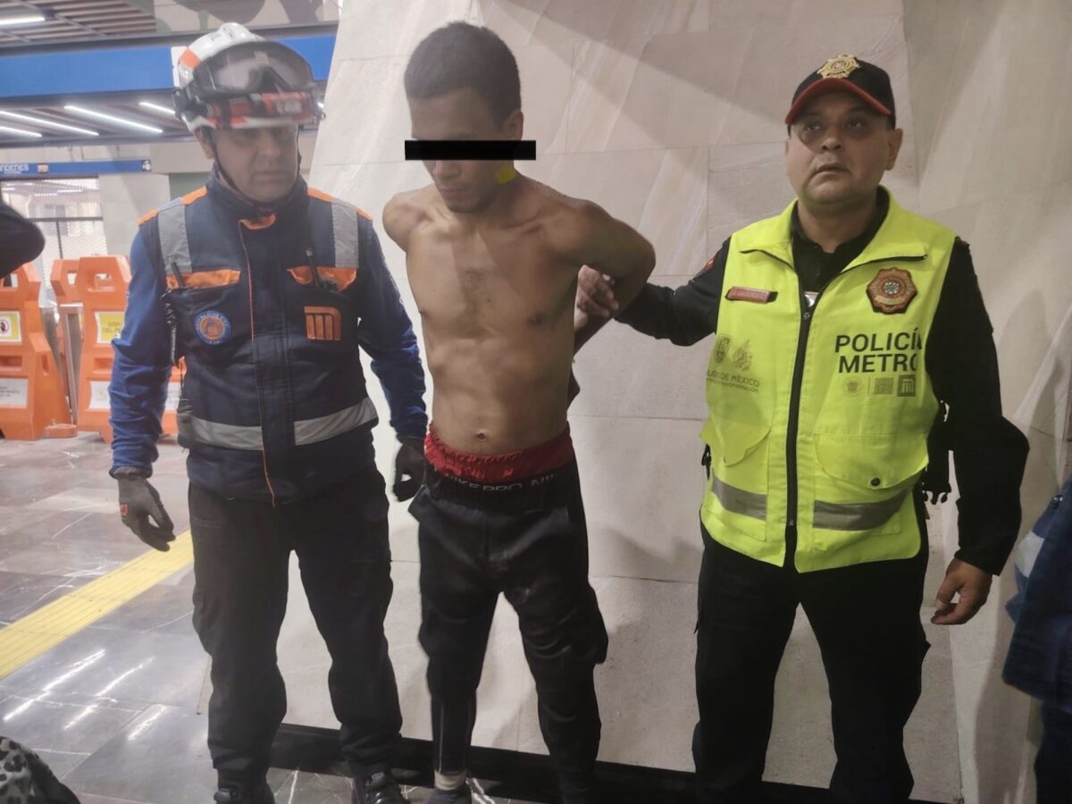 Hombre salta rejas e ingresa a vías de la Línea 2 del Metro; suspenden servicio 17 minutos